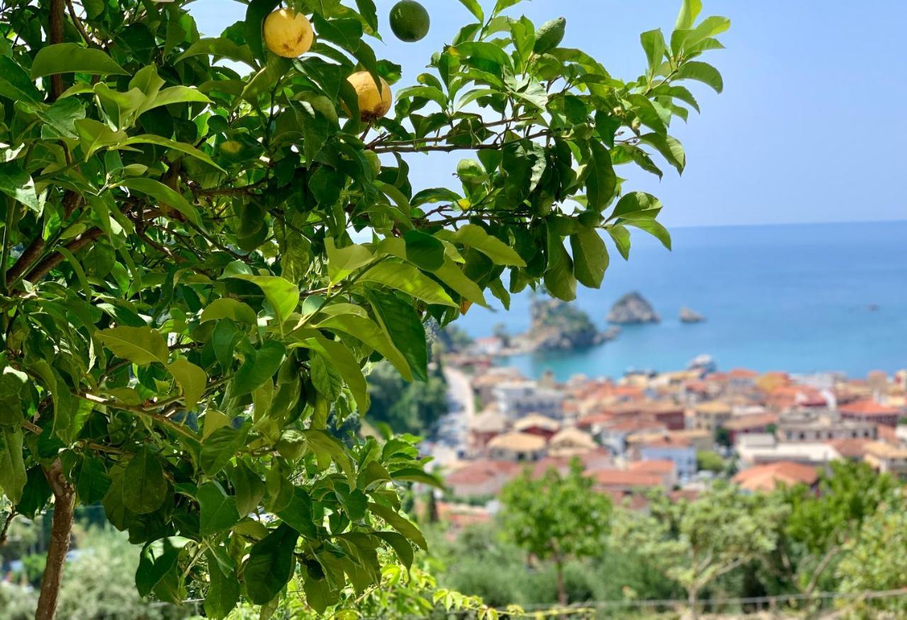 Views Apartments & Suites Parga Extérieur photo